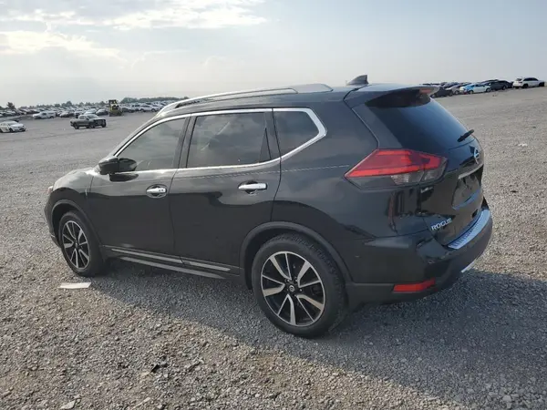 5N1AT2MV4HC841323 2017 NISSAN ROGUE - Image 2