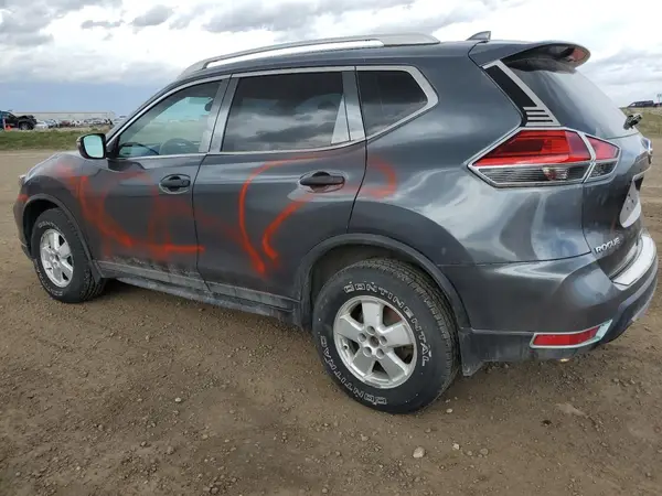 5N1AT2MV4HC842634 2017 NISSAN ROGUE - Image 2
