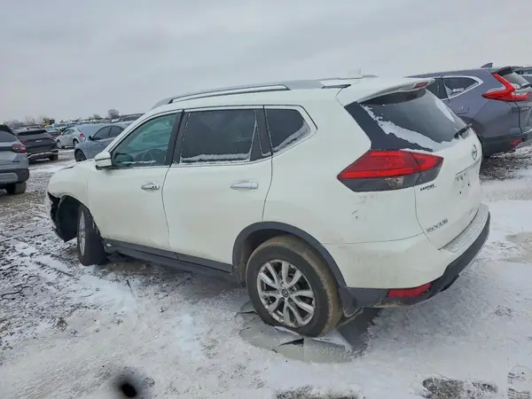 5N1AT2MV4HC844528 2017 NISSAN ROGUE - Image 2