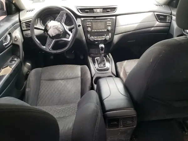 5N1AT2MV4HC849843 2017 NISSAN ROGUE - Image 8