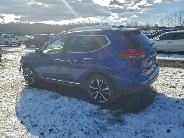 5N1AT2MV4HC850586 2017 NISSAN ROGUE - Image 2