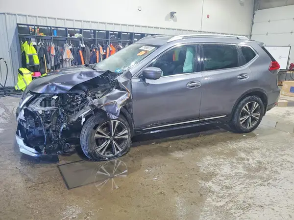 5N1AT2MV4HC872247 2017 NISSAN ROGUE - Image 1