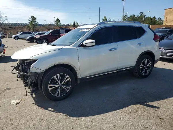 5N1AT2MV4HC883474 2017 NISSAN ROGUE - Image 1