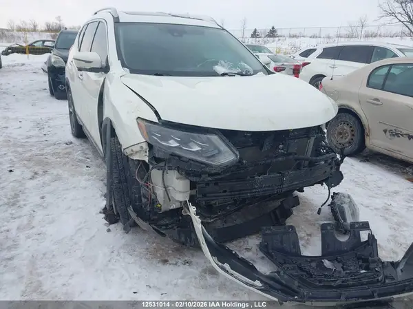 5N1AT2MV4HC893101 2017 NISSAN ROGUE - Image 1