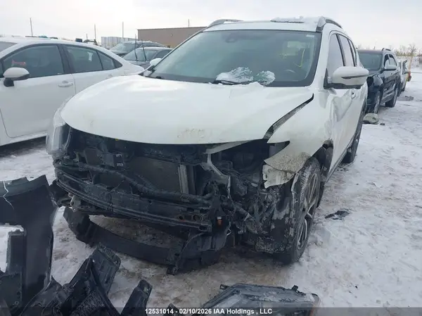 5N1AT2MV4HC893101 2017 NISSAN ROGUE - Image 2