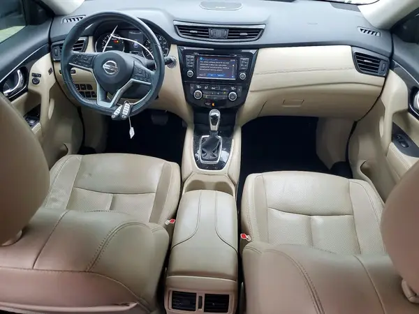 5N1AT2MV4HC893938 2017 NISSAN ROGUE - Image 8