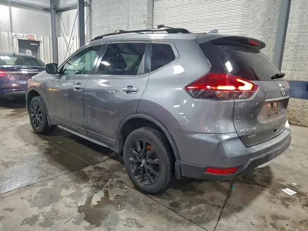 5N1AT2MV4HC894166 2017 NISSAN ROGUE - Image 2