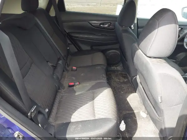 5N1AT2MV4HC896192 2017 NISSAN ROGUE - Image 8
