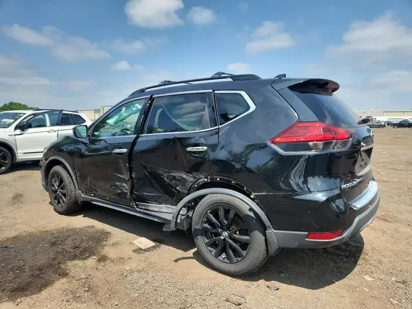 5N1AT2MV4HC896340 2017 NISSAN ROGUE - Image 2