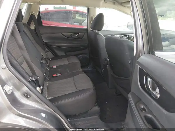 5N1AT2MV4JC705232 2018 NISSAN ROGUE - Image 8
