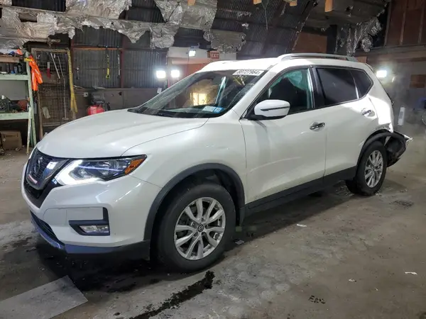 5N1AT2MV4JC707157 2018 NISSAN ROGUE - Image 1
