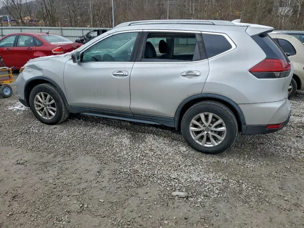 5N1AT2MV4JC709782 2018 NISSAN ROGUE - Image 2