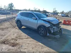 5N1AT2MV4JC713055 2018 NISSAN ROGUE