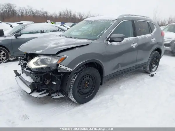 5N1AT2MV4JC715551 2018 NISSAN ROGUE - Image 2