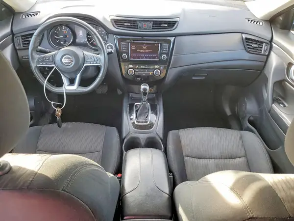 5N1AT2MV4JC721320 2018 NISSAN ROGUE - Image 8