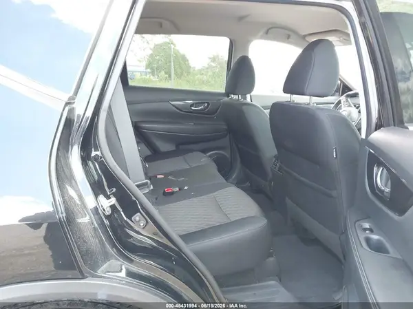 5N1AT2MV4JC725867 2018 NISSAN ROGUE - Image 8