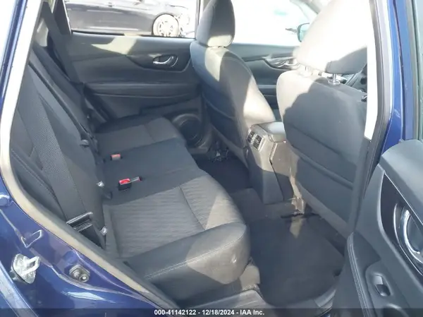 5N1AT2MV4JC728591 2018 NISSAN ROGUE - Image 8