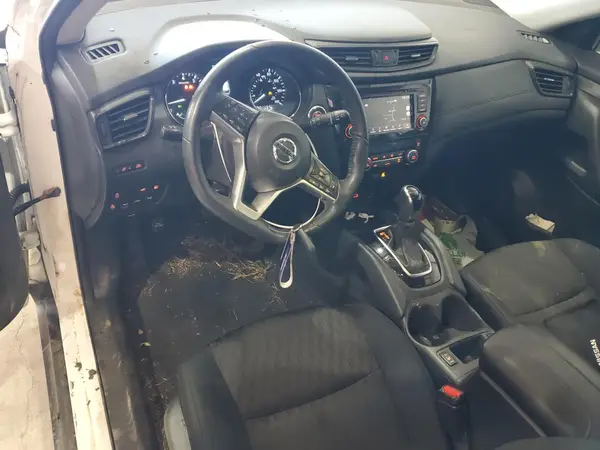 5N1AT2MV4JC730292 2018 NISSAN ROGUE - Image 8