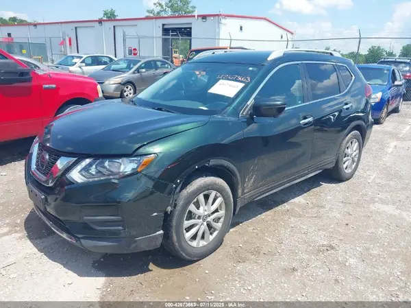 5N1AT2MV4JC735248 2018 NISSAN ROGUE - Image 2