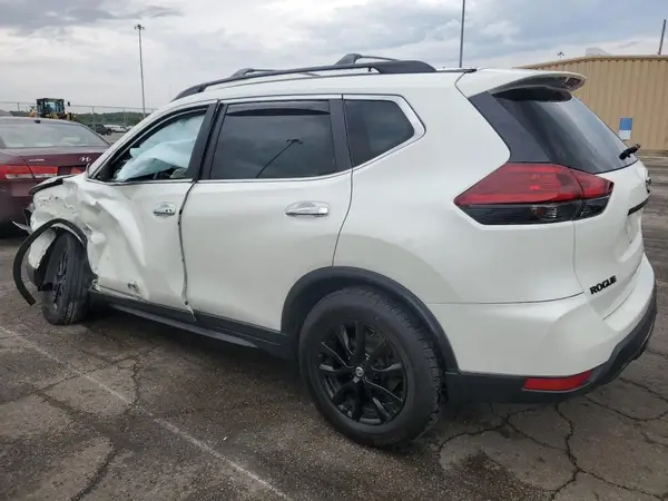 5N1AT2MV4JC736965 2018 NISSAN ROGUE - Image 2