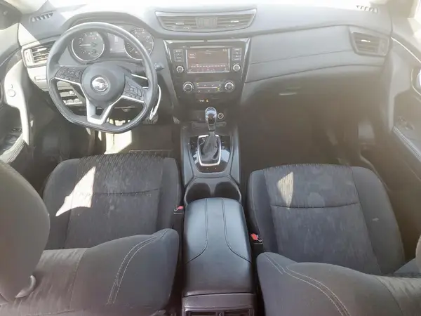 5N1AT2MV4JC738683 2018 NISSAN ROGUE - Image 8