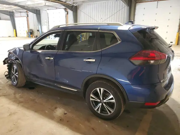 5N1AT2MV4JC742975 2018 NISSAN ROGUE - Image 2