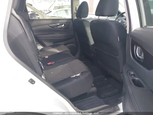 5N1AT2MV4JC751627 2018 NISSAN ROGUE - Image 8