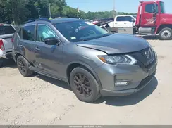 5N1AT2MV4JC751711 2018 NISSAN ROGUE