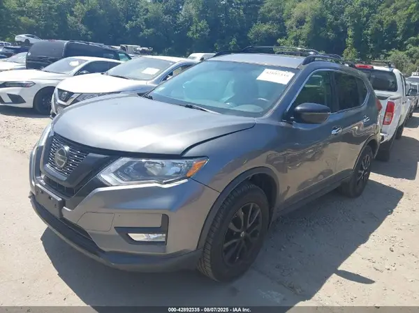 5N1AT2MV4JC751711 2018 NISSAN ROGUE - Image 2