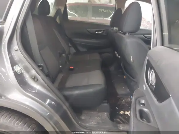 5N1AT2MV4JC754141 2018 NISSAN ROGUE - Image 8