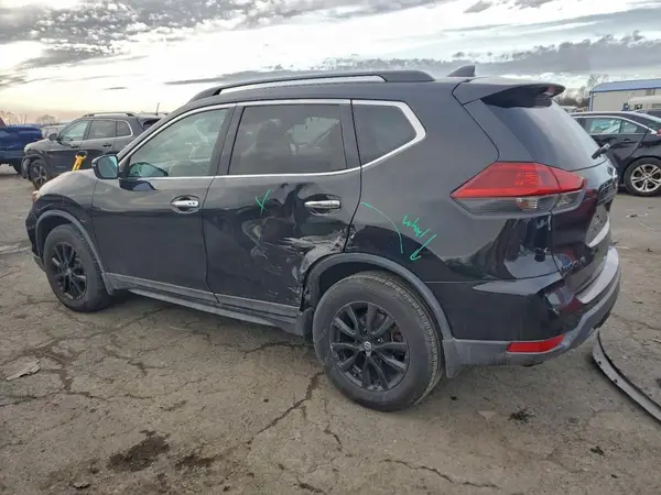 5N1AT2MV4JC754964 2018 NISSAN ROGUE - Image 2
