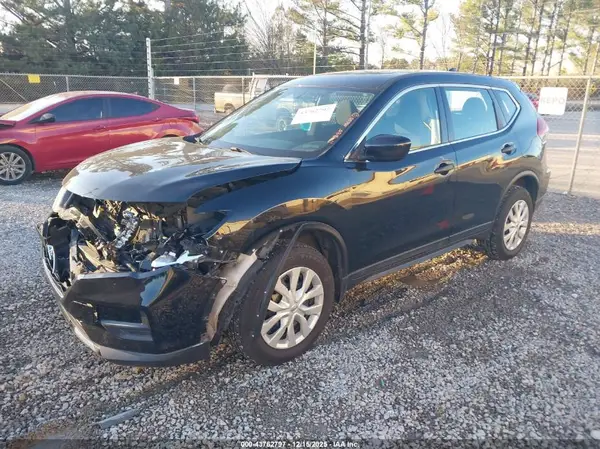 5N1AT2MV4JC756441 2018 NISSAN ROGUE - Image 2