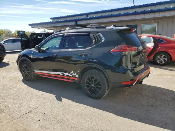 5N1AT2MV4JC758285 2018 NISSAN ROGUE - Image 2