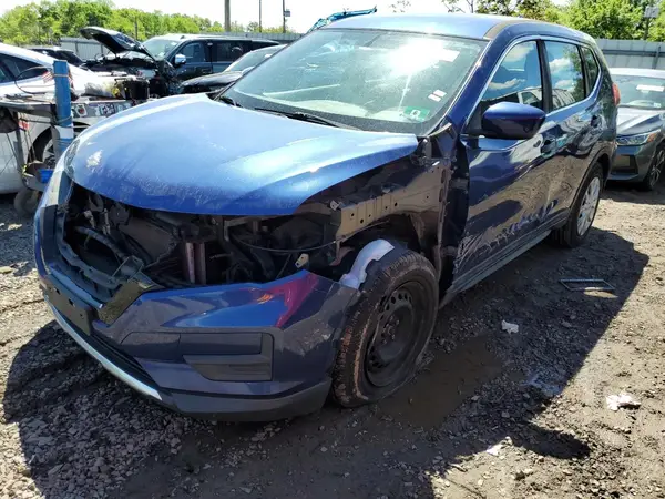 5N1AT2MV4JC760327 2018 NISSAN ROGUE - Image 1