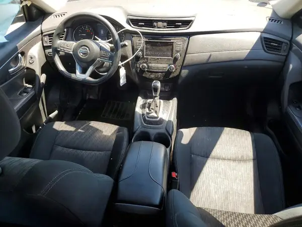 5N1AT2MV4JC762756 2018 NISSAN ROGUE - Image 8