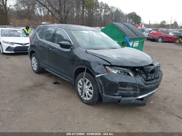 5N1AT2MV4JC768234 2018 NISSAN ROGUE - Image 1