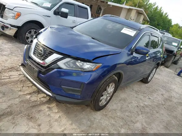 5N1AT2MV4JC769920 2018 NISSAN ROGUE - Image 2