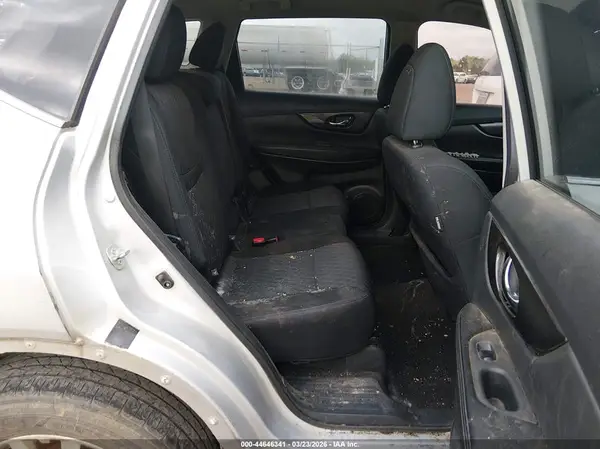 5N1AT2MV4JC771554 2018 NISSAN ROGUE - Image 8