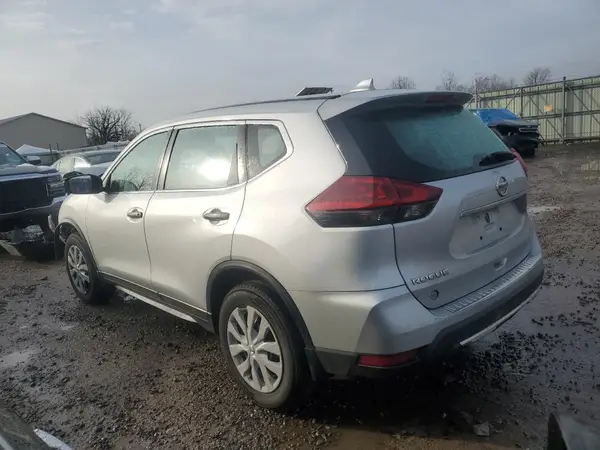 5N1AT2MV4JC786894 2018 NISSAN ROGUE - Image 2
