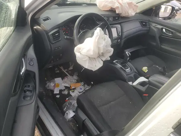 5N1AT2MV4JC786894 2018 NISSAN ROGUE - Image 8