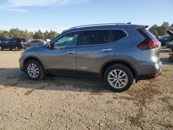 5N1AT2MV4JC787138 2018 NISSAN ROGUE - Image 2