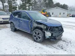 5N1AT2MV4JC797961 2018 NISSAN ROGUE