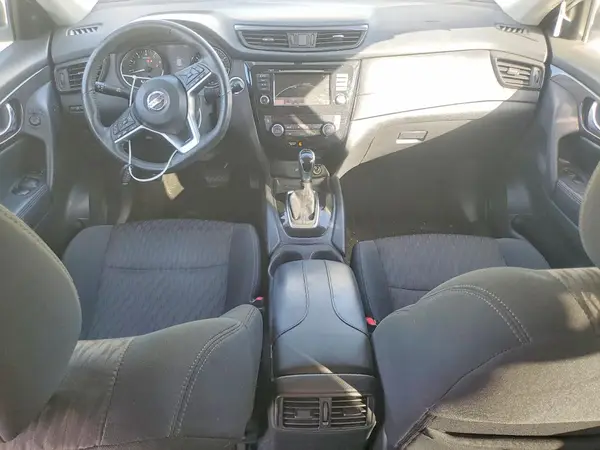 5N1AT2MV4JC800163 2018 NISSAN ROGUE - Image 8