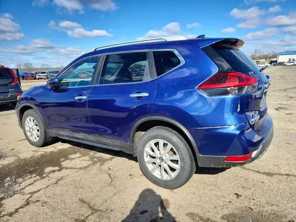 5N1AT2MV4JC802236 2018 NISSAN ROGUE - Image 2