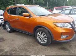 5N1AT2MV4JC805007 2018 NISSAN ROGUE
