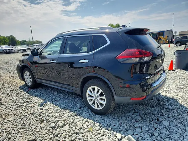5N1AT2MV4JC805959 2018 NISSAN ROGUE - Image 2