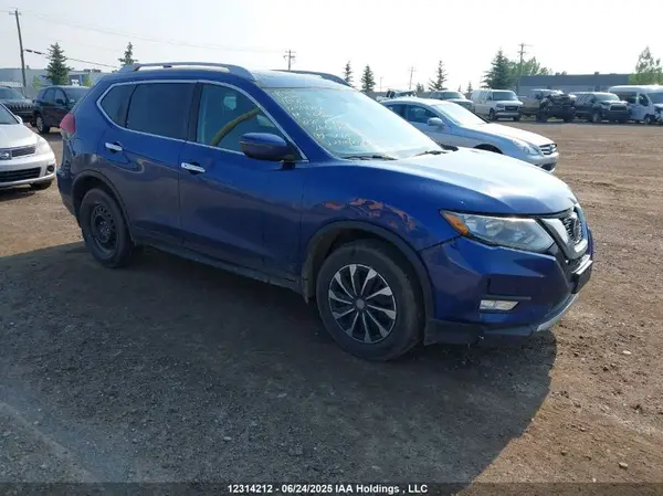 5N1AT2MV4JC807498 2018 NISSAN ROGUE - Image 1