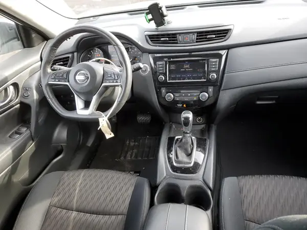5N1AT2MV4JC811423 2018 NISSAN ROGUE - Image 8