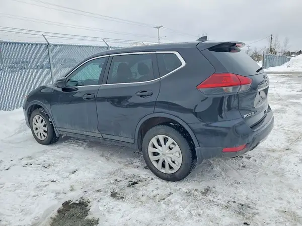 5N1AT2MV4JC812121 2018 NISSAN ROGUE - Image 2