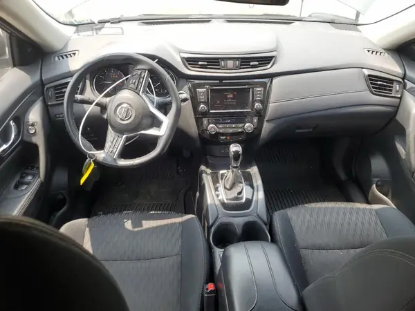 5N1AT2MV4JC812202 2018 NISSAN ROGUE - Image 8